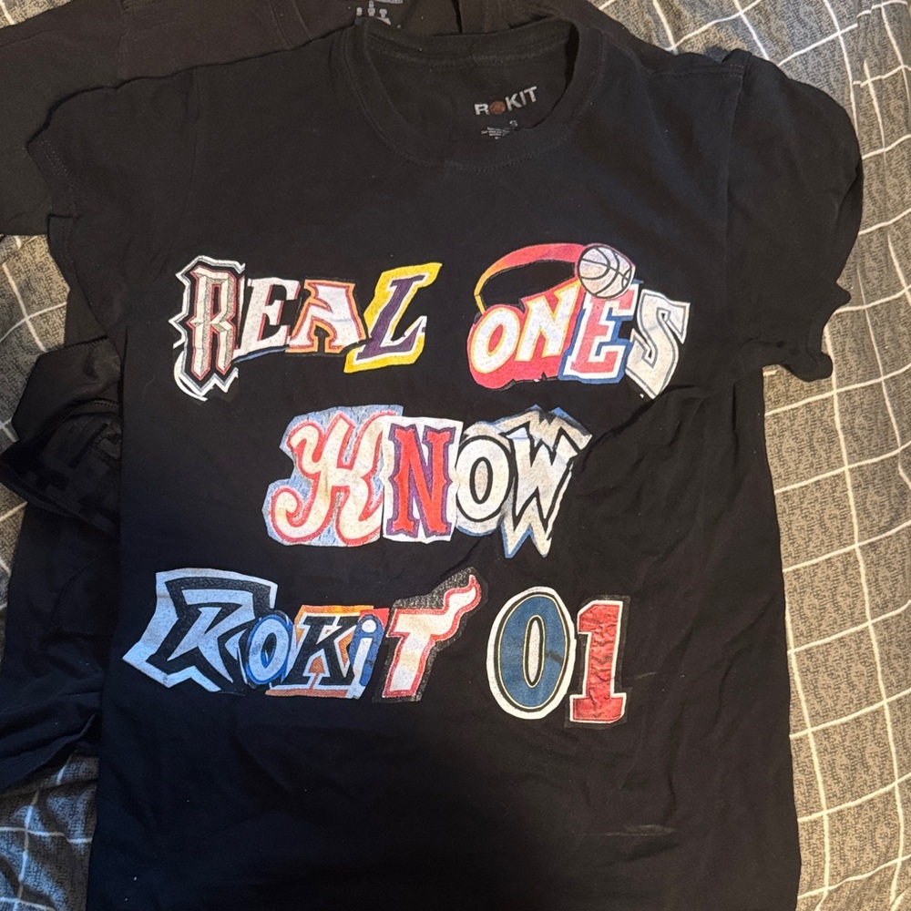 ROKIT Graphic T-Shirt - Black